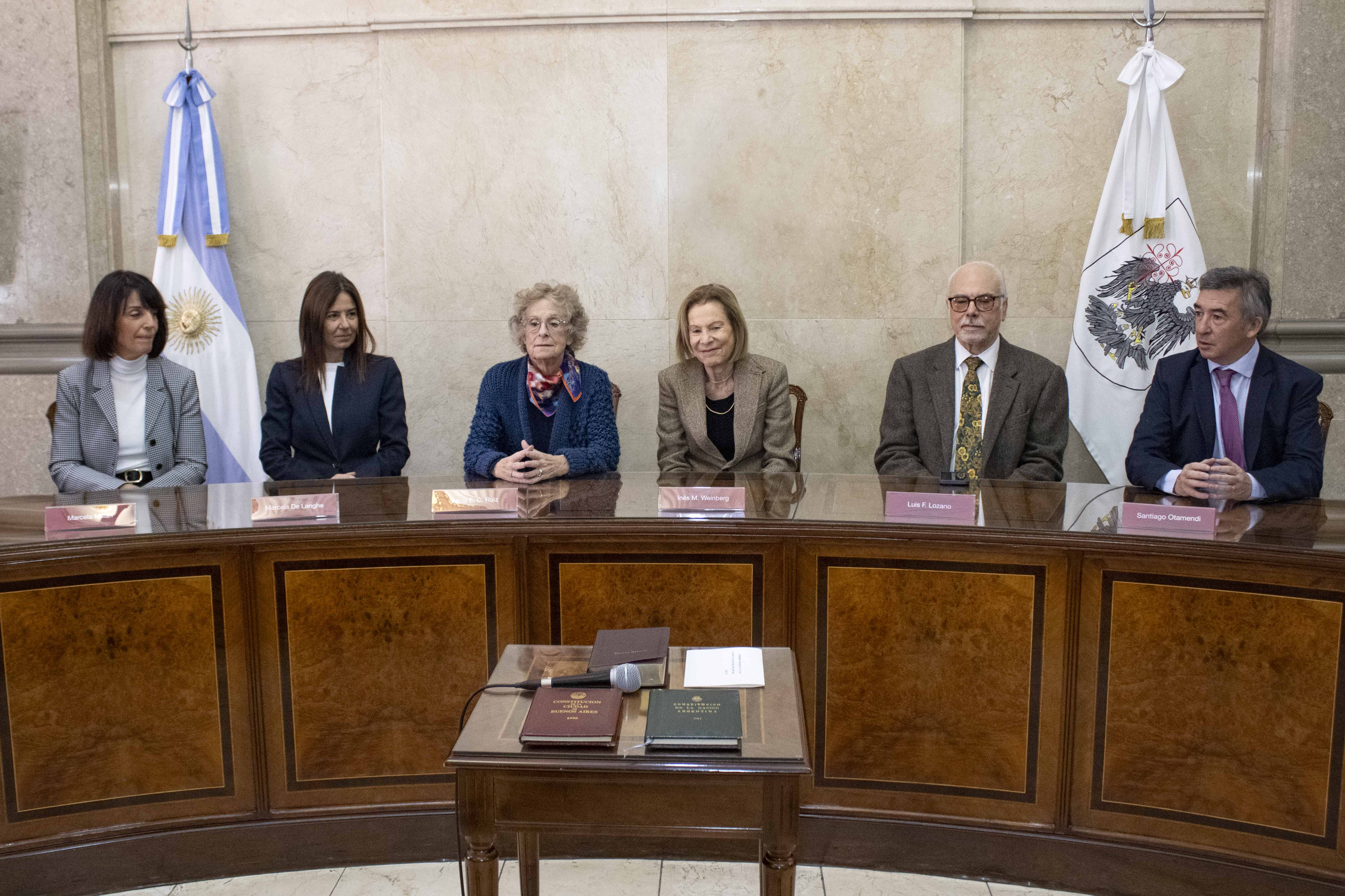 Los jueces del Tribunal Superior de Justicia y la Defensora General Tutelar Dra. Marcela Millán