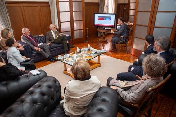 El Secretario Judicial de Asuntos Generales Dr. Fermín Igarzábal, presentó las principales funciones del Tribunal Superior.