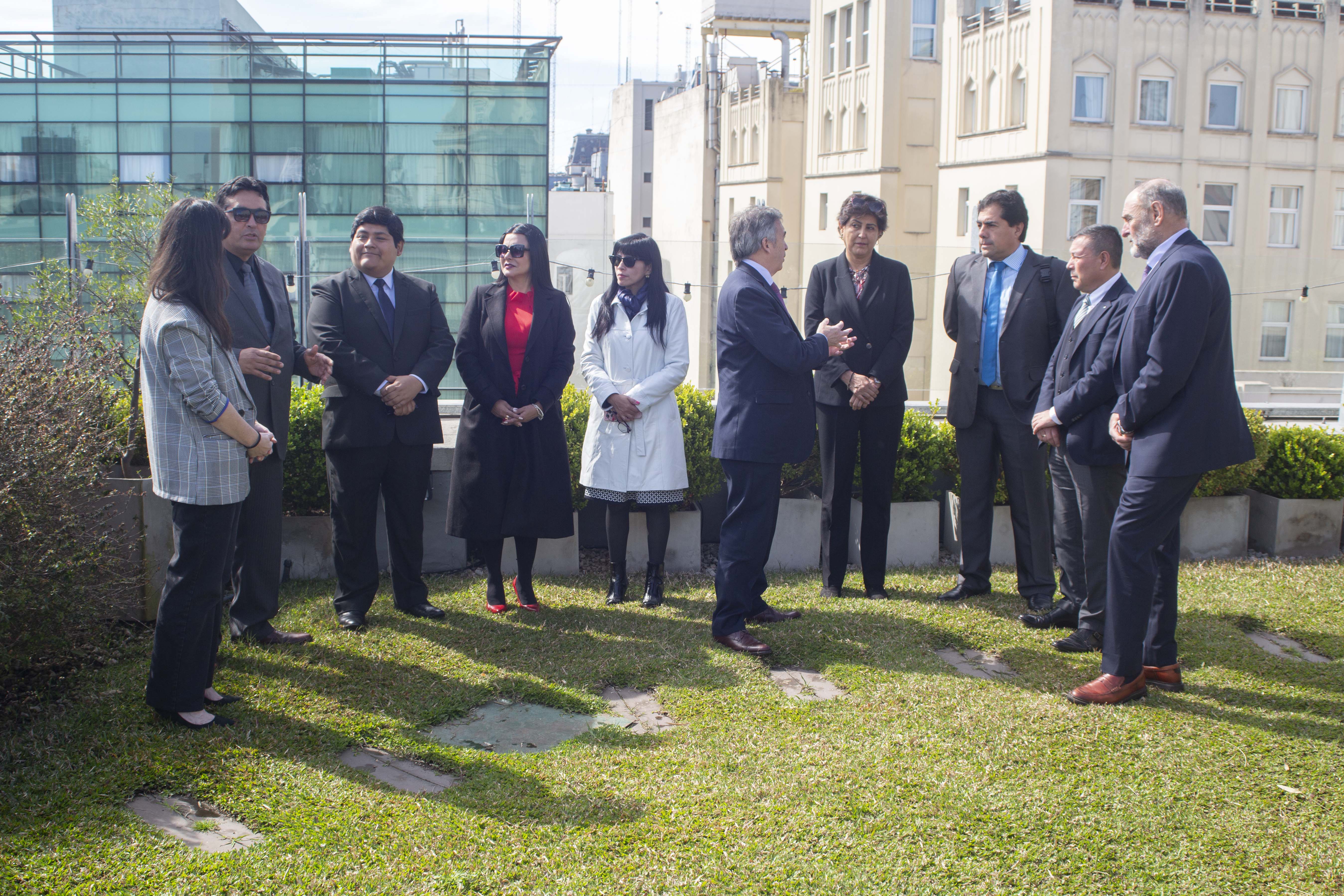 Reunión de la delegación peruana en el Consejo de la Magistratura de la CABA.