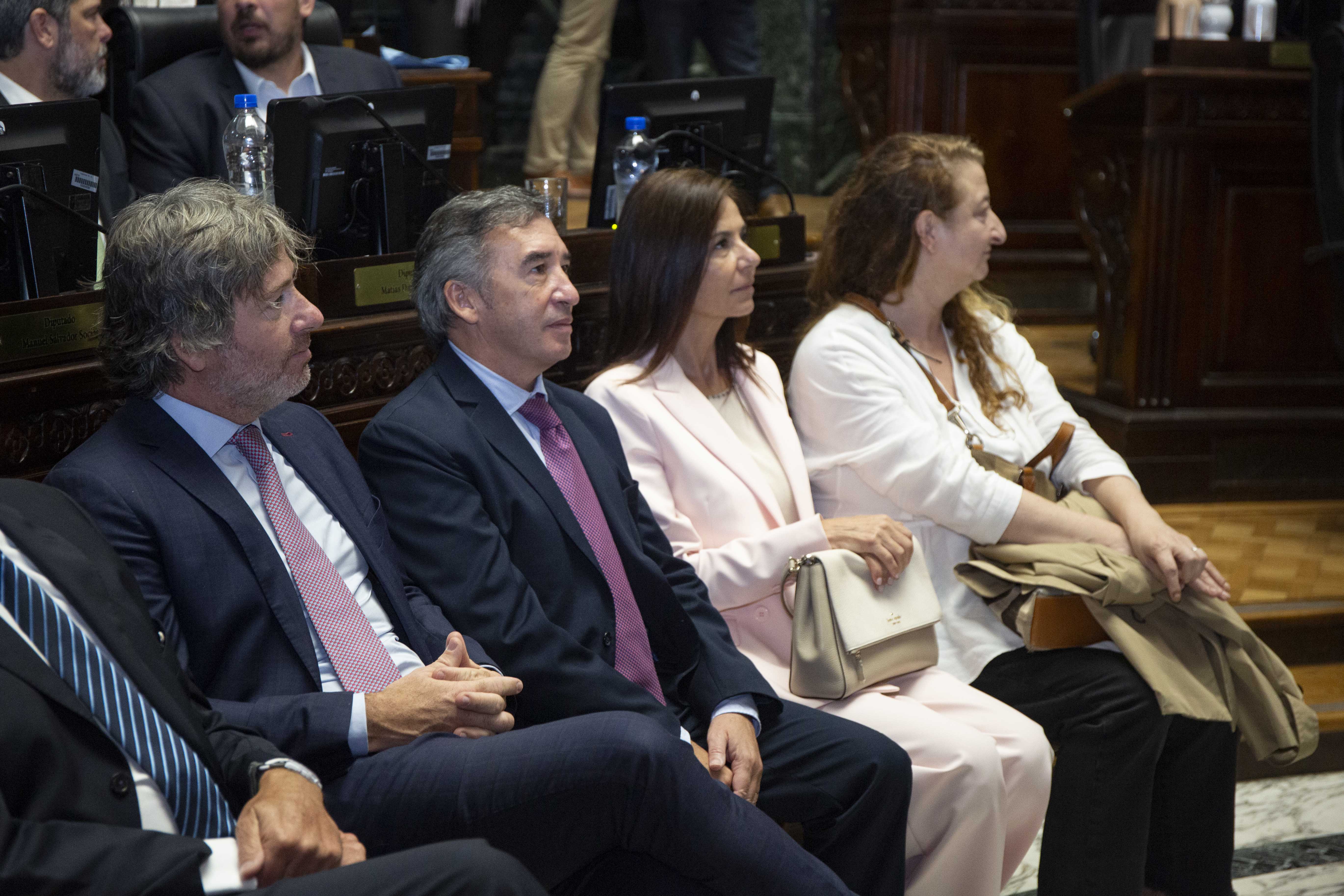 Los jueces del Tribunal Superior de Justicia, Santiago Otamendi y Marcela De Langhe, junto al Fiscal General de la Ciudad de Buenos Aires Juan Bautista Mahiques y a la Fedensora del Pueblo, María Rosa Muiños.