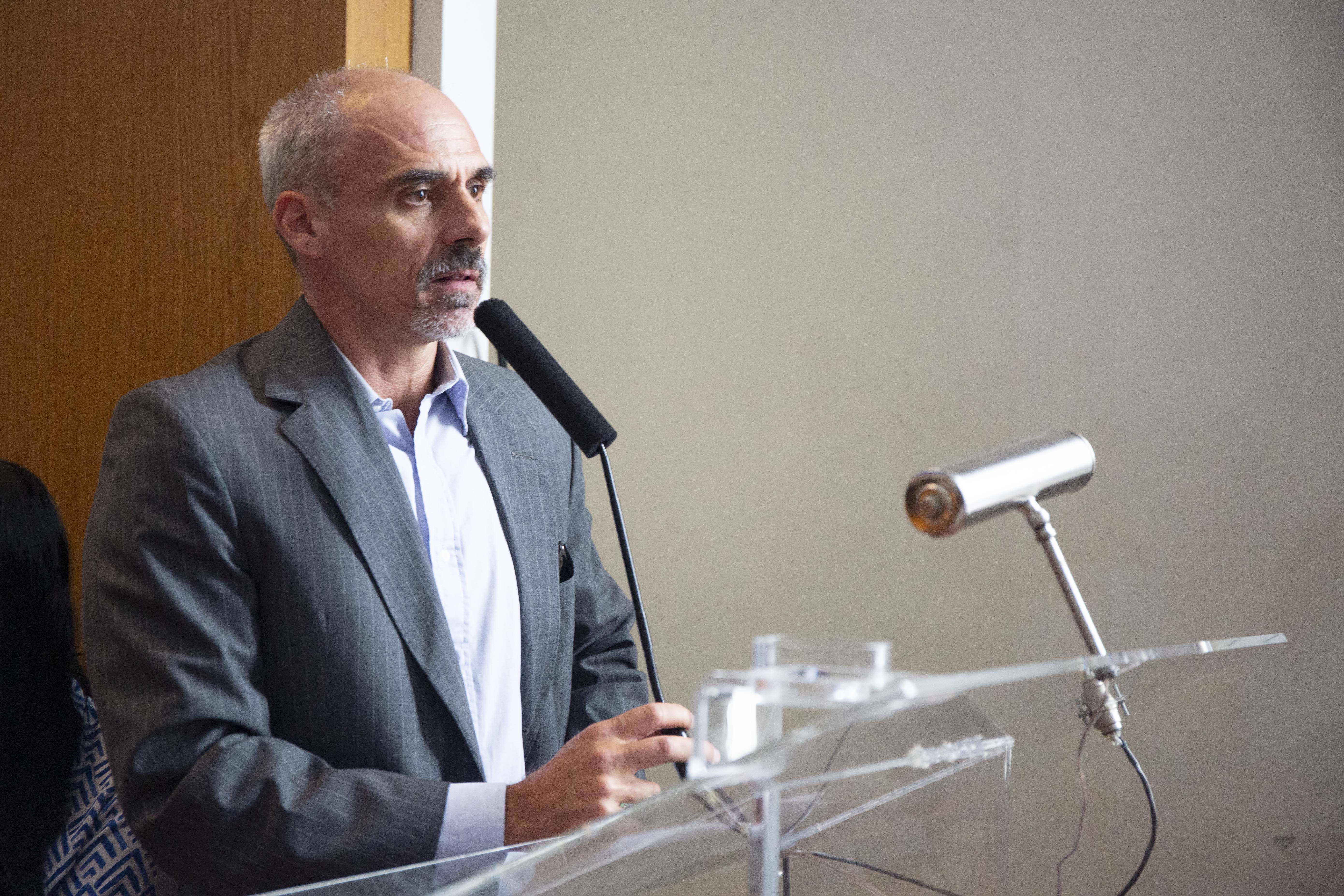 El director de la Oficina de Innovación y Gestión Judicial del TSJ CABA, Dr. Nicolás Ernesto Negri durante su exposición.