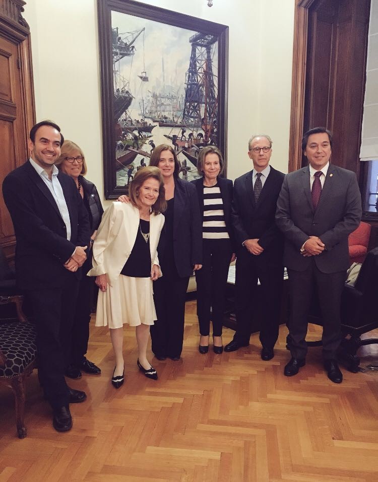 De izq. a der: Francisco Quintana, Lía Rueda, Elena Highton de Nolasco, Carmen Polledo, Inés M. Weinberg de Roca, Carlos Rosenkratz y Daniel Presti.