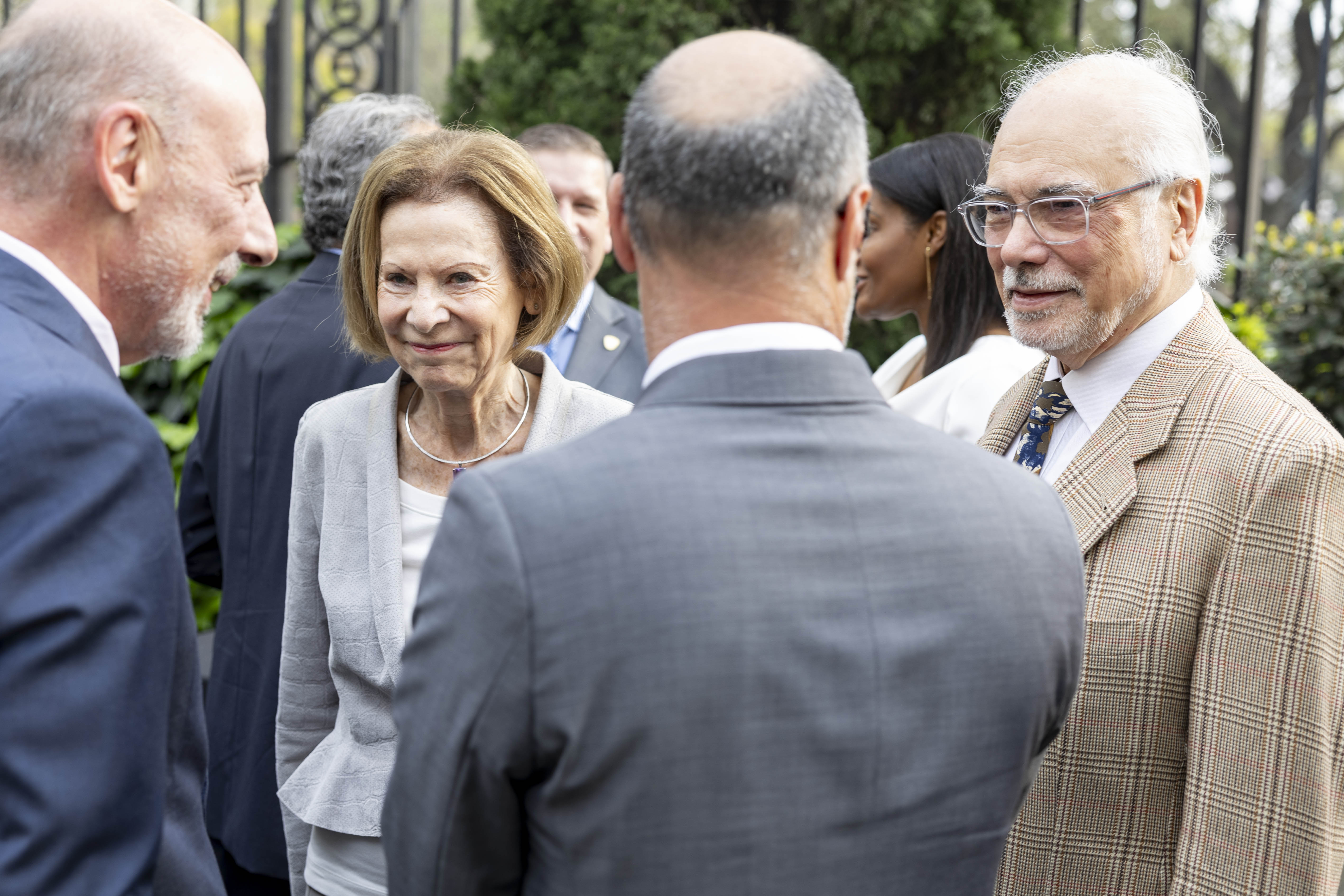 Inés M. Weinberg y Luis F. Lozano en la celebración del Año Nuevo Judío