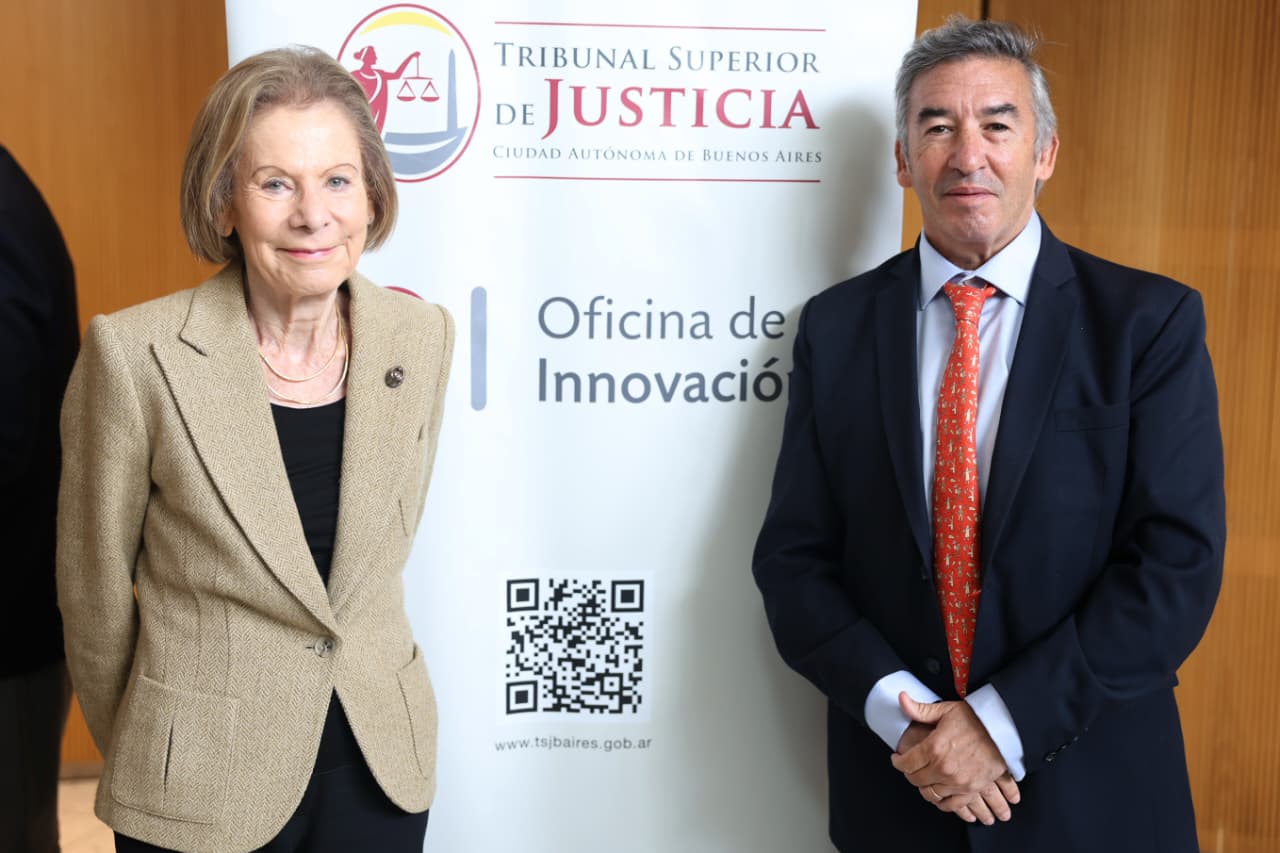 Inés M. Weinberg, presidente del TSJ, y Santiago Otamendi, juez.