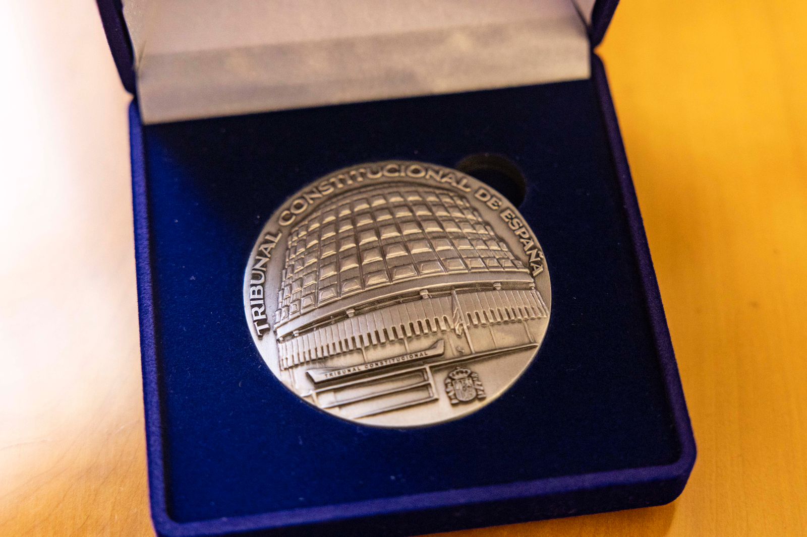 Detalle del obsequio protocolar.